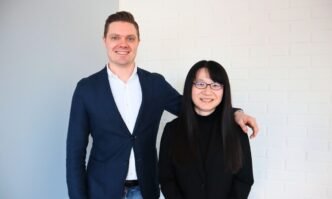 Andreas Ahlgren, Nordic Sales Manager och Felicia Tang, Nordic Country Manager.