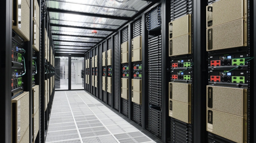 https://www.nvidia.com/en-in/data-center/dgx-gh200/_jcr_content/root/responsivegrid/nv_container_1316756_1729222874/nv_image_copy.coreimg.100.1070.jpeg/1701148790542/nvidia-dgx-platform-ari-2560x1440.jpeg
