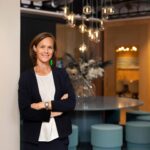 Helena Ekström, Executive Director 2025 på Revelop, stärker affärsutveckling och investerarrelationer.