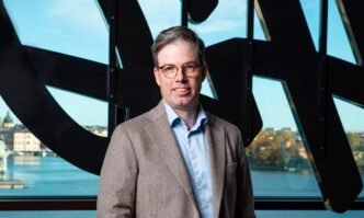 HiQ välkomnar tillbaka Fredrik Malm som ny Group CFO.