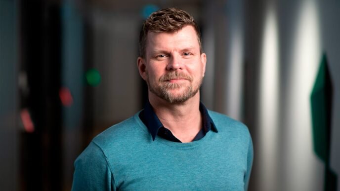 Petter Säterhed från MSB utsedd till Årets Trygghetsambassadör 2025 under Säkerhetsbanketten på Stockholmsmässan