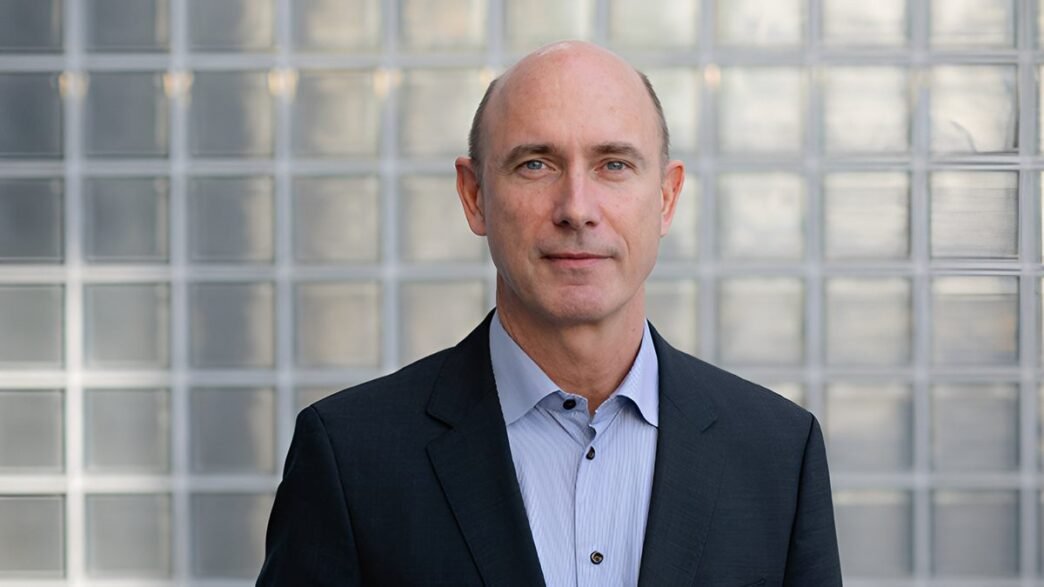 Netscout erweitert die End-to-End-Überwachung in Cloud-Umgebungen – Bietet Transparenz als Nachweis für Compliance, Datenschutz und sicheren Betrieb | IT-Branschen Niclas Molander, Schweden-Manager bei Netscout, spricht über Cloud-Monitoring und die Einhaltung gesetzlicher Vorschriften.