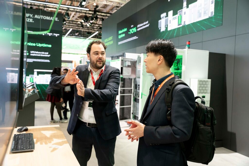 IT-branche Schneider Electric – Schneider Electric presenteert agent-gebaseerde productie op Hannover Messe 2026 | IT-industrie