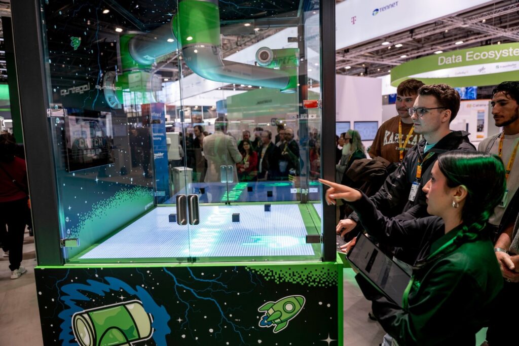 IT-branche Schneider Electric – Schneider Electric presenteert agent-gebaseerde productie op Hannover Messe 2026 | IT-industrie