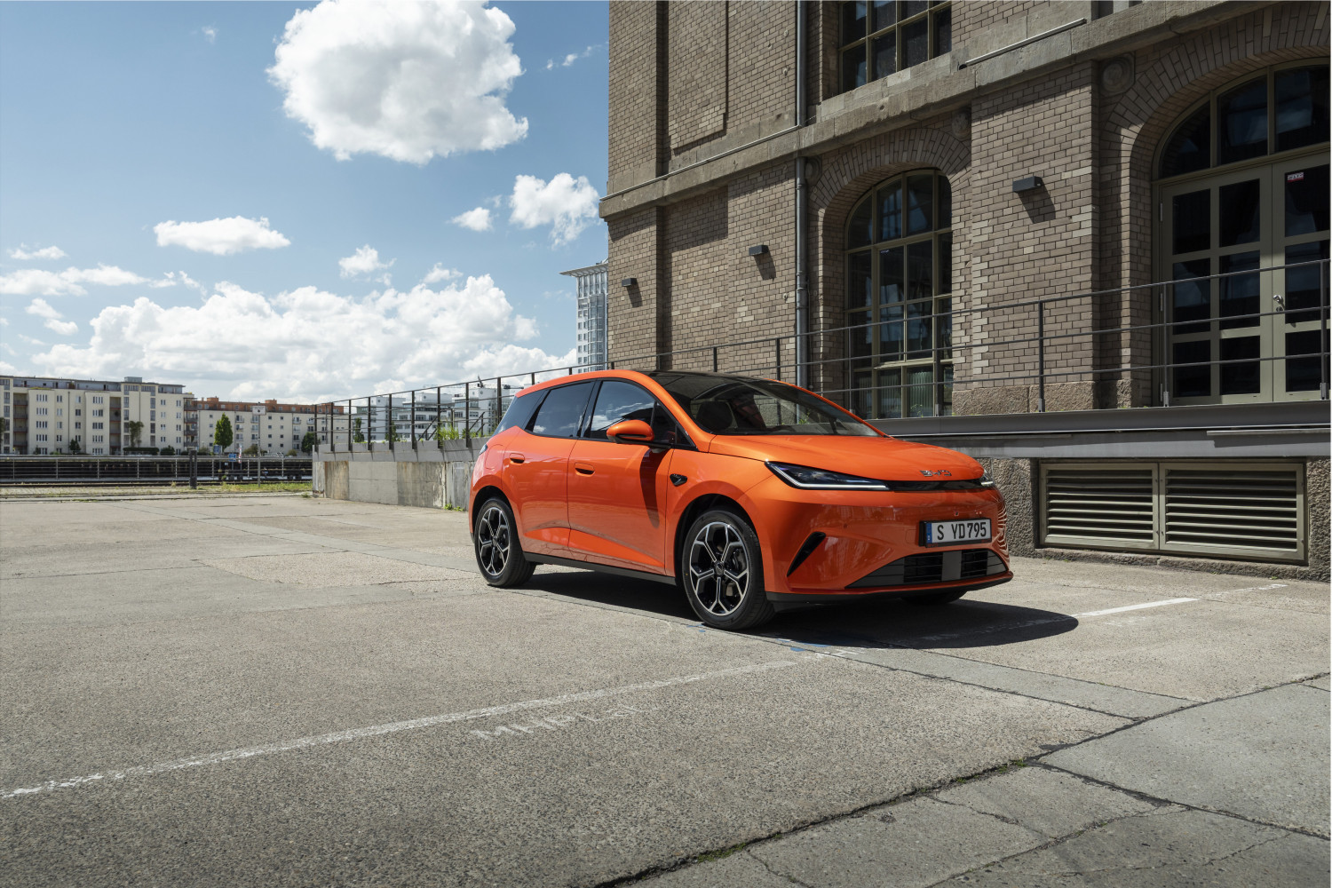Dolphin G kaufen | IT-Branche byd – Die Zukunft kommt nach Goodwood: Die BYD Group präsentiert acht neue Modelle von drei Marken | IT-Branschen
