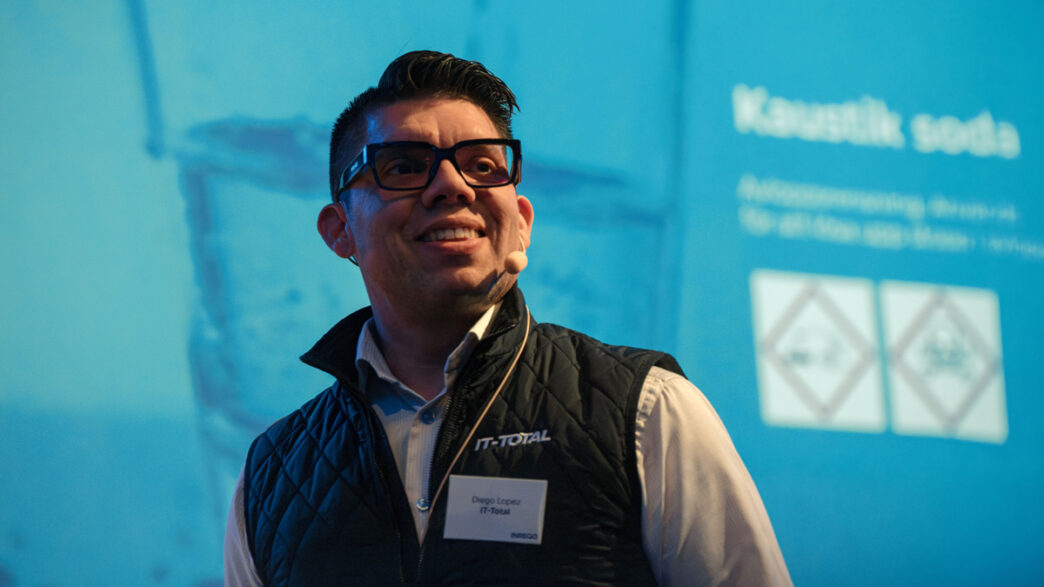 Diego Lopez, leder for cybersikkerhet hos IT-Total, snakker om moderne cybertrusler og cybersikkerhet under Circular Tech Forum 2026.