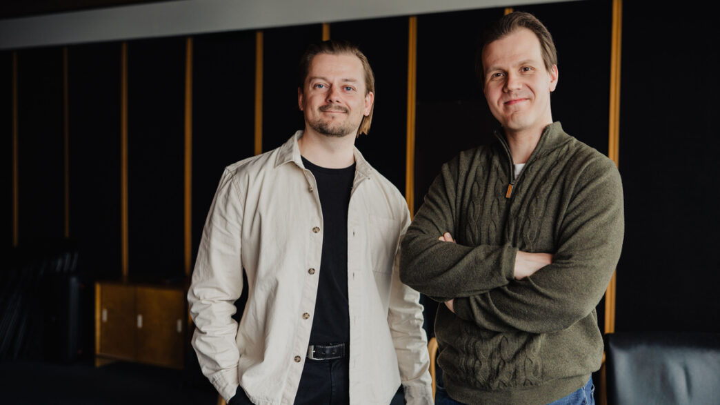 AI eliminates phone queues – Sono raises SEK 12 million for voice-controlled AI solution | IT Industry Aleksi Löytynoja and Elias Nygrén, founders of the AI company Sono that automates customer service and eliminates phone queues