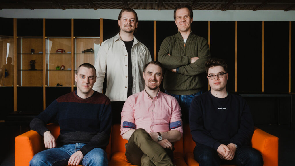 Team Sono | IT industry The Sono team with founders Aleksi Löytynoja and Elias Nygrén and the development and growth team behind the company's AI platform