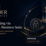 dataintrånget hos Estée Lauder med fokus på Oracle E-Business Suite. Bilden visar ett modernt företagskontor, en digital säkerhetsikon och en minimalistisk cybersäkerhetsdesign som symboliserar ett intrång i ett affärskritiskt HR-system.