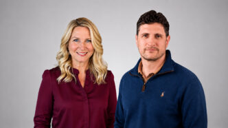 1Password ansluter sig till Westcon-Comstors AWS Marketplace-program för EMEA-partners | IT-Branschen Larissa Crandall, Global Vice President of Channel and Alliances på 1Password, tillsammans med Peter Woest, Cloud Marketplace Partnerships Director på Westcon-Comstor, i samband med företagets utökade samarbete kring AWS Marketplace.
